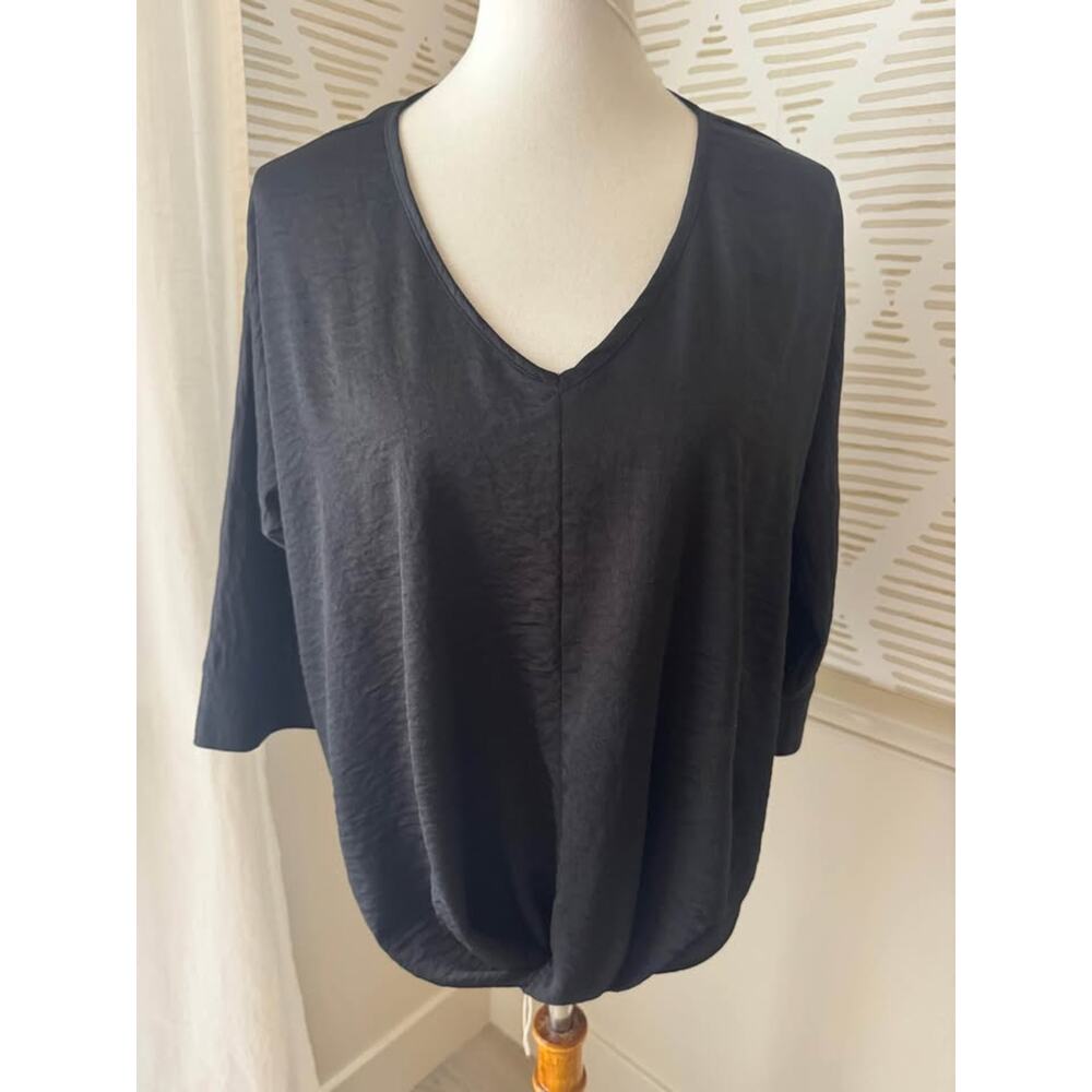Ivy Jane Women’s Small/Medium Black Dolman Loose Fit Top Shirt